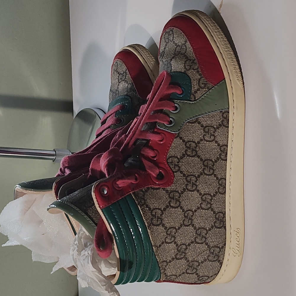 Gucci High-Tops with Red and Green Details - Picture 4 of 8